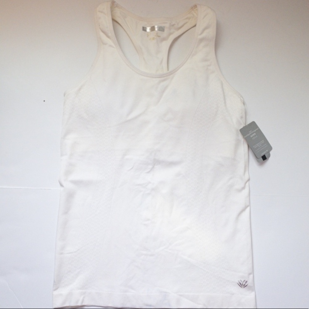 Forever 21 White Racerback Tank Size L